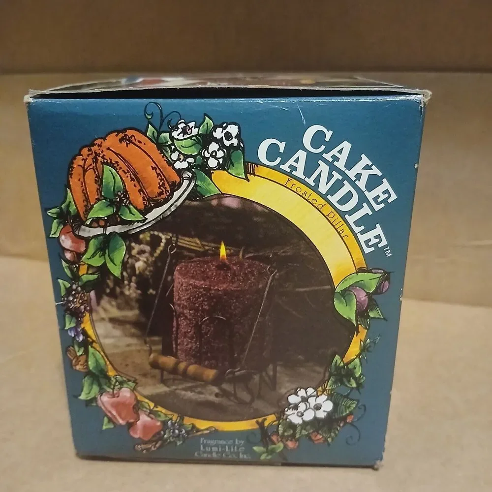 Vtg Lumi-Lite Hearth & Home Chocolate Devils Food Cake Pillar Candle 4.5